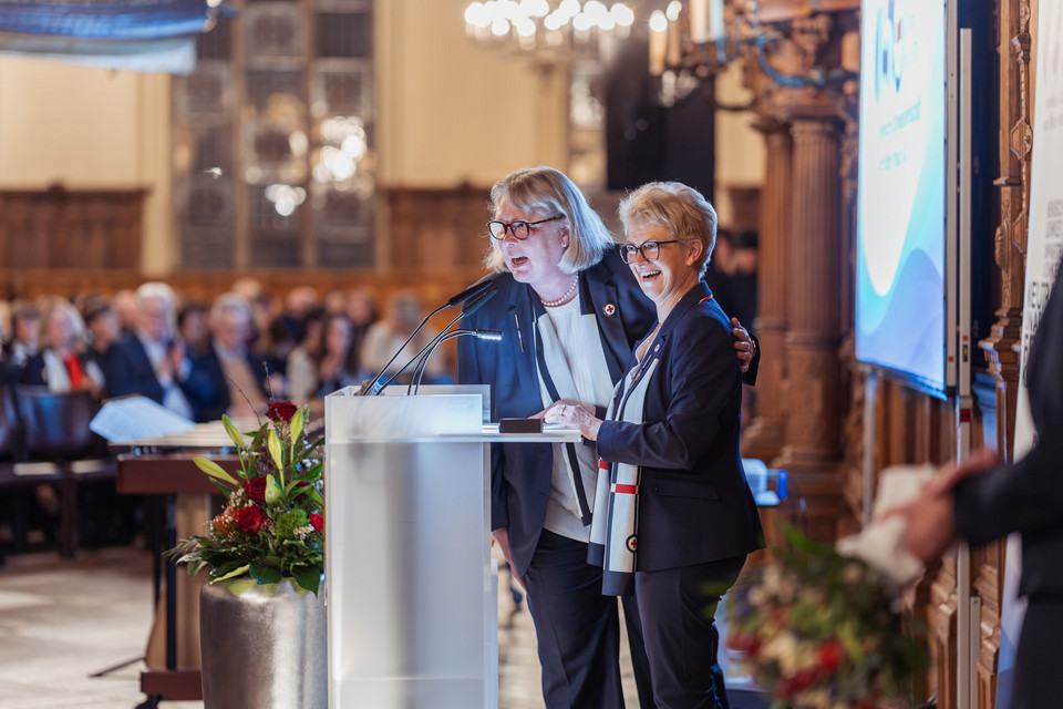 150 Jahre Schwesternschaft Bremen: Pflege in Bewegung